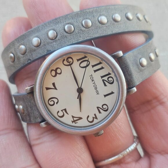 TOKYObay Ladies Wristwatch Olive Leather Wrap Strap Studd Analog Wrist Watch main image 11